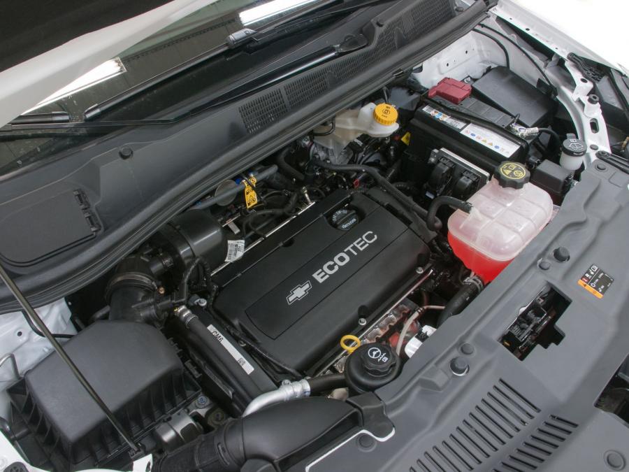  Chevrolet Tracker 2013 года  (фото 14 из 21)
